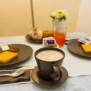 Caesar Place Couette-café